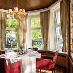 Haus Delecke Hotel