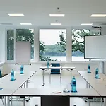 Hotel Haus Delecke 4*