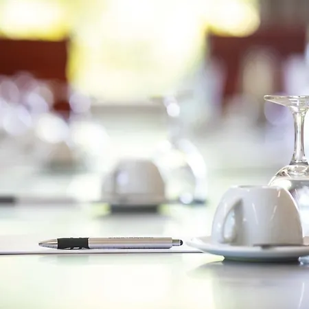 Haus Delecke Hotell 4*